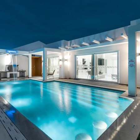 فيلا Cavo Mare Mirazur Luxury Retreat With Private Pool Plános المظهر الخارجي الصورة