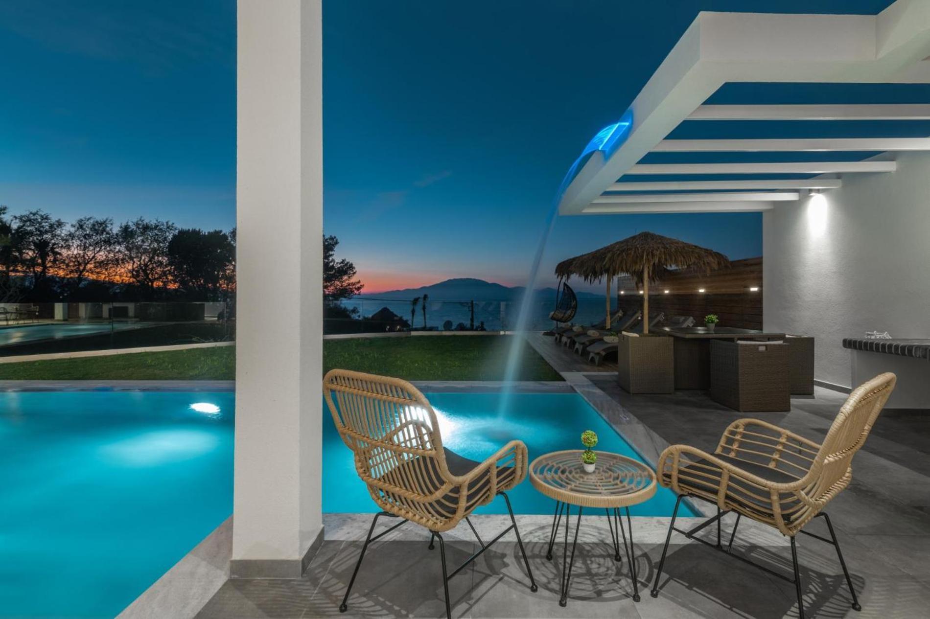 فيلا Cavo Mare Mirazur Luxury Retreat With Private Pool Plános المظهر الخارجي الصورة