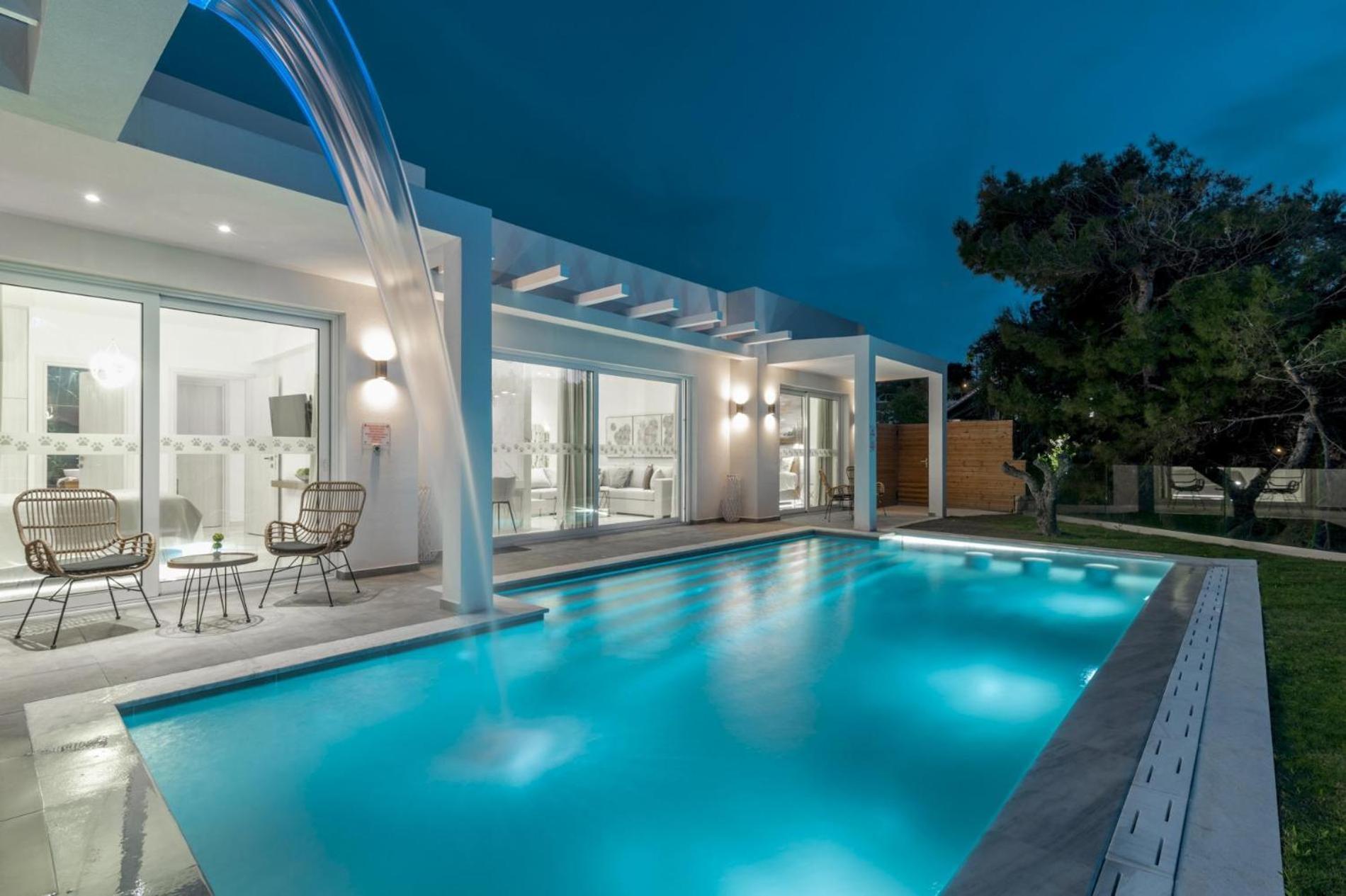 فيلا Cavo Mare Mirazur Luxury Retreat With Private Pool Plános المظهر الخارجي الصورة