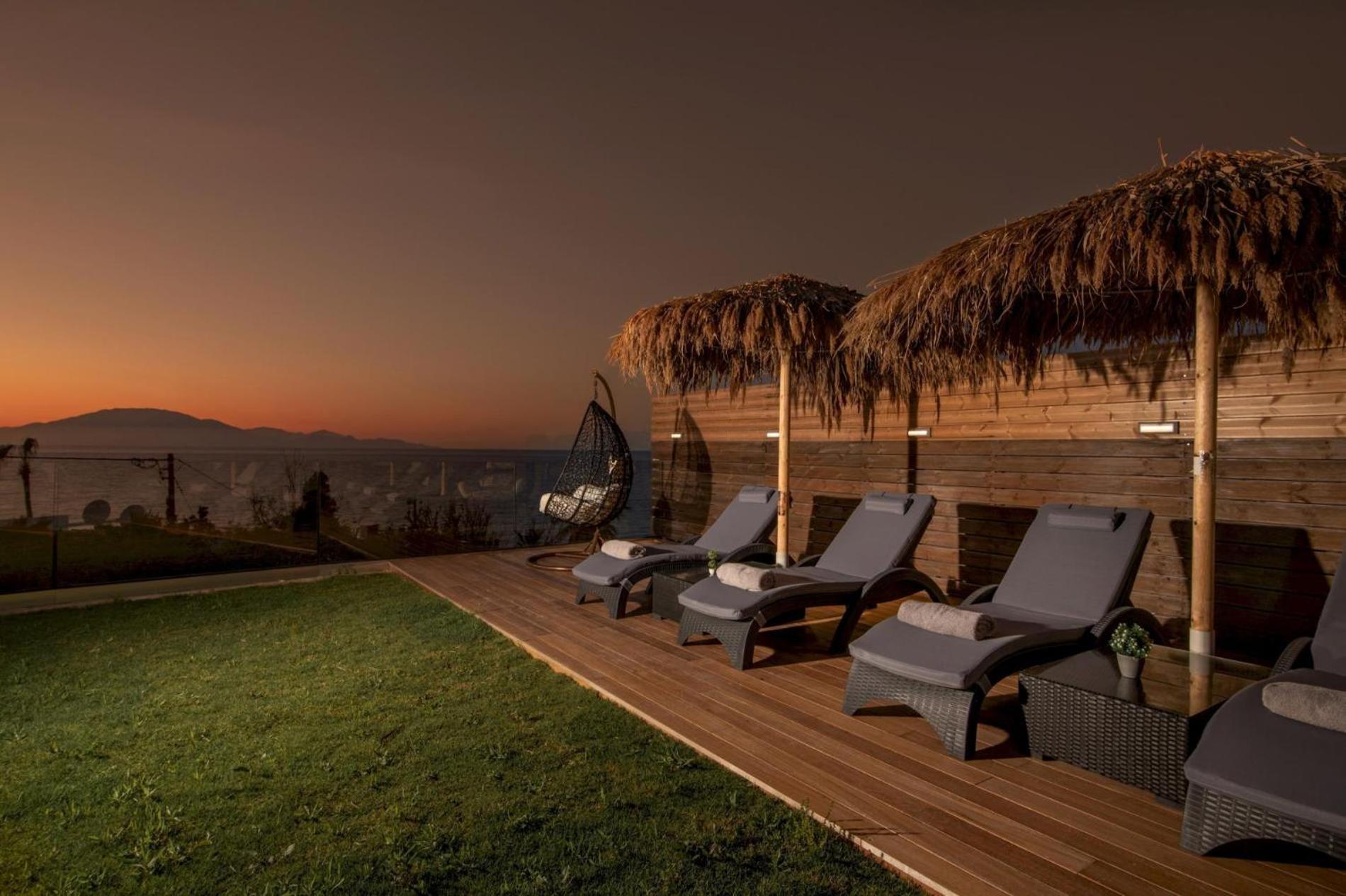 فيلا Cavo Mare Mirazur Luxury Retreat With Private Pool Plános المظهر الخارجي الصورة